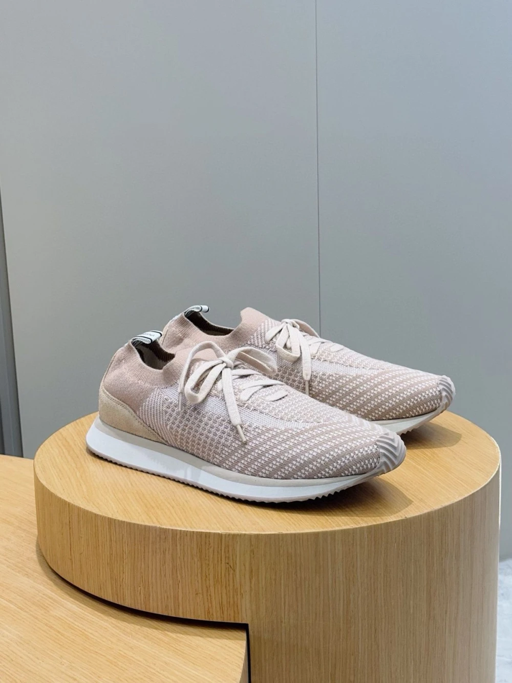 D&G Cushion Sneaker / Grey / Red - image
