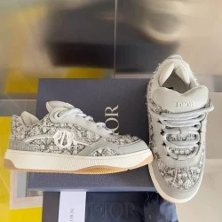 Dior B30