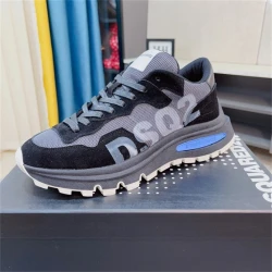 D2 Sneaker
