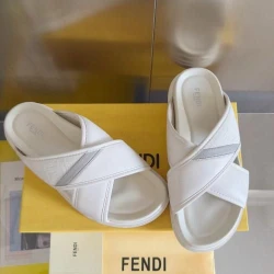 Fendi Дамски чехли Spy White