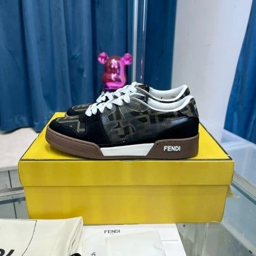 Fendi Match "Purple/Black" - image