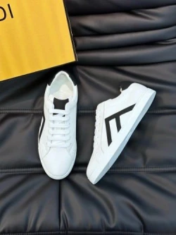 Fendi Match Black/White