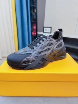 Fendi Flow Black