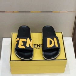 Fendi Мъжки чехли Logo White