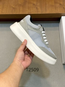 Givenchy Sneaker #079