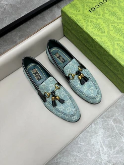 Gucci Leather Shoe