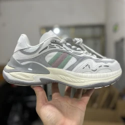 GG Run Sneaker - Silver