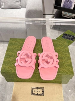 GG Interlocking G Rubber Slide - Pink