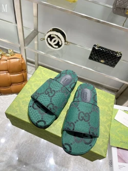 GG GG Canvas Slide - Green